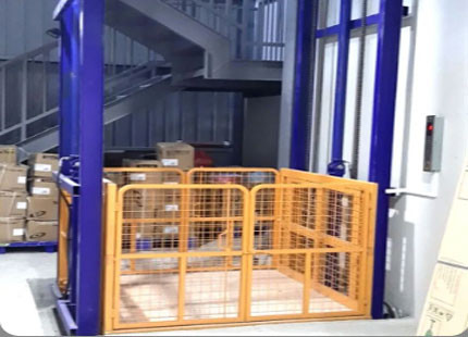 Thang máy thủy lực tải hàng 1000kg - 1 tấn