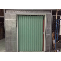 Thang Máy Tải Hàng 300 Kg